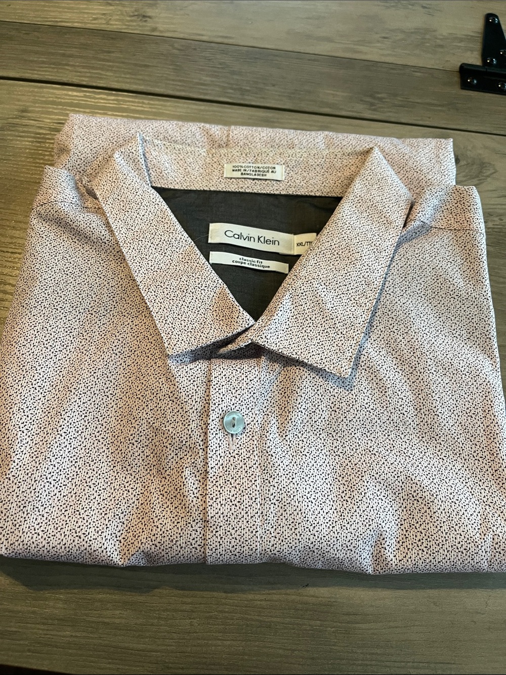 #A325 Calvin Klein Men's Light Pink Microdot Button-Down Shirt